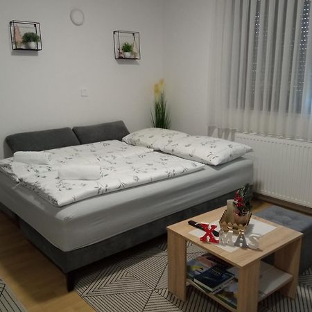 Fiolica Apartamento Zaprešić Exterior foto