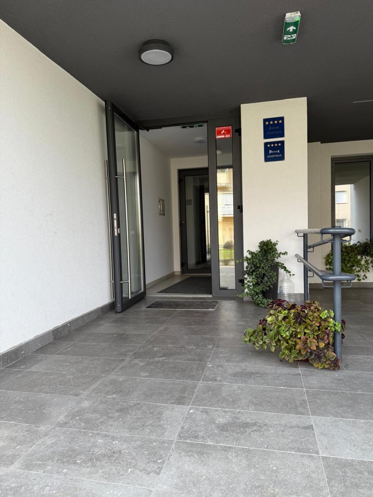 Fiolica Apartamento Zaprešić Exterior foto
